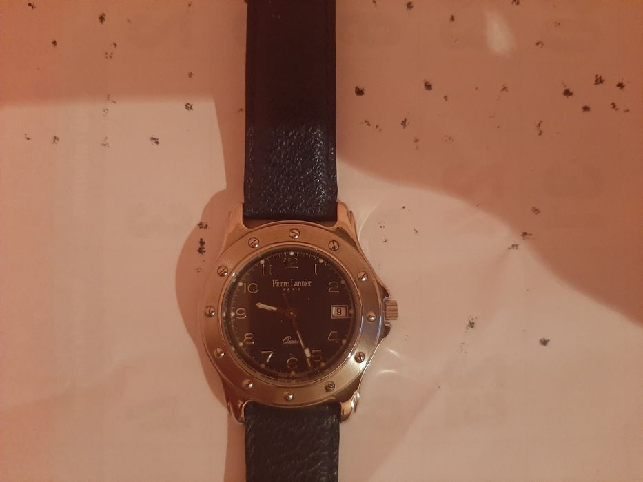 Часовник   Pierre lannier.