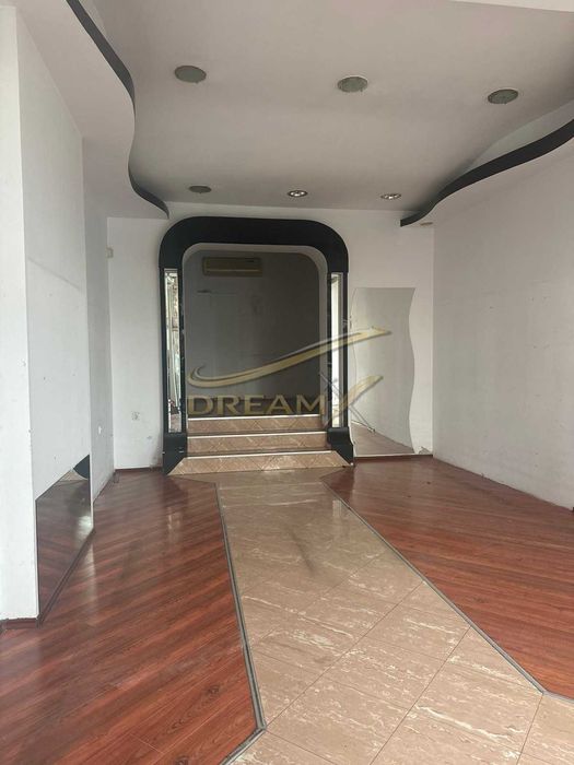 Магазин под наем в Центъра! 71784377