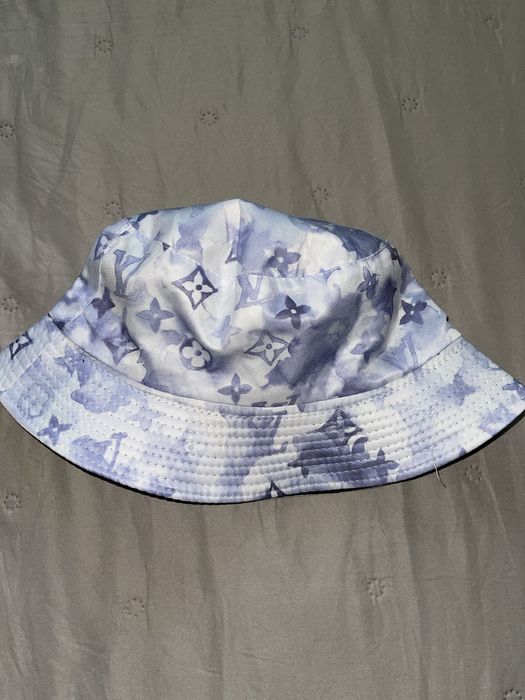 Louis vuitton lv шапка лилава бяла лв шарена капела лятна периферия пл