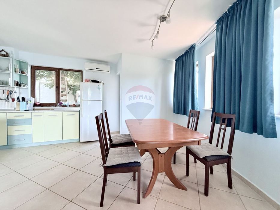 Продава се Къща в Балчик - 240 кв.м за 1375 €/кв.м - Снимка #7