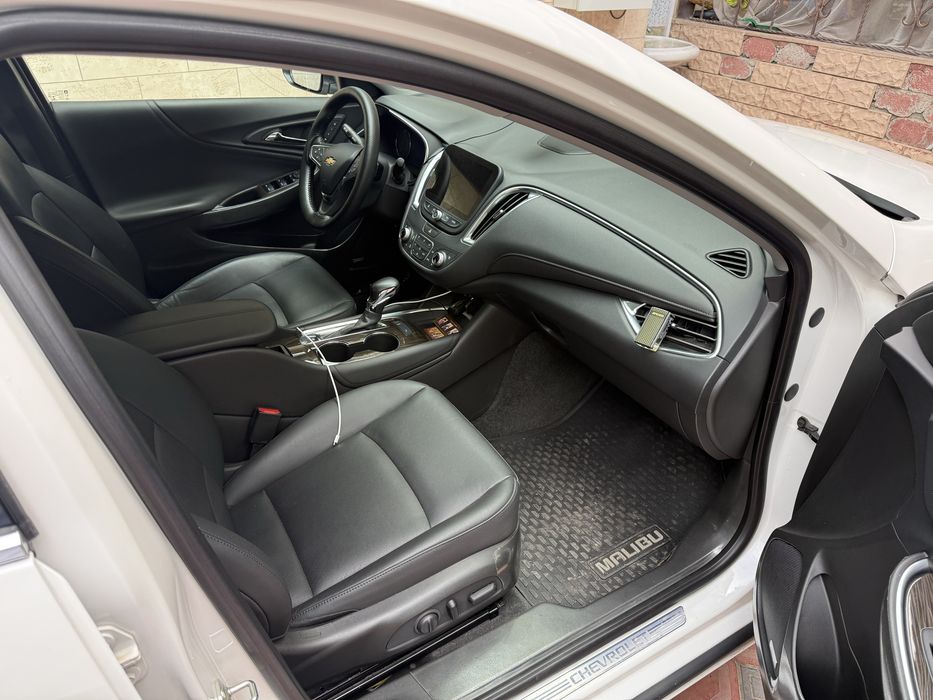 Chevrolet malibu 2