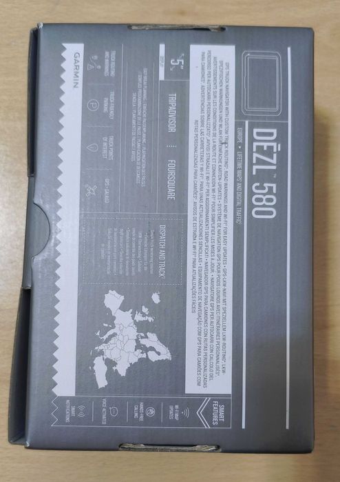 Специализирана навигация Garmin Dezl 580 за камион и автобус.