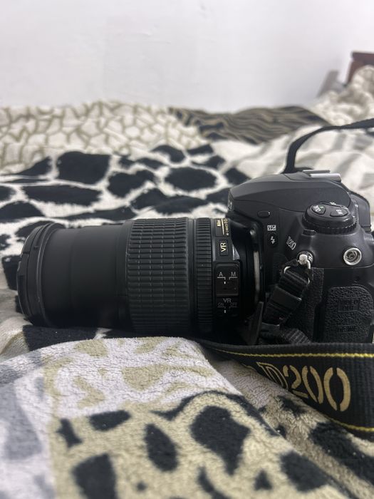 Продам фотоаппарат никон д200