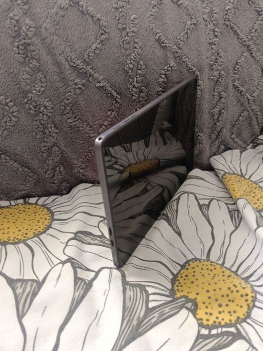 Продам планшет Teclast