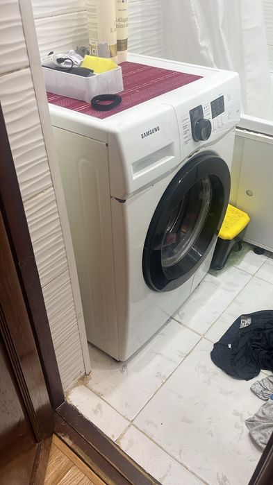 Продам стиральную машинку