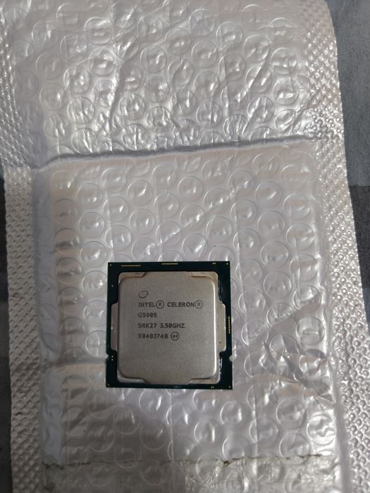 Продам процессор Intel Celeron G5905