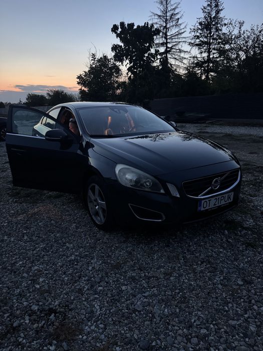 Volvo S60 D3 2012