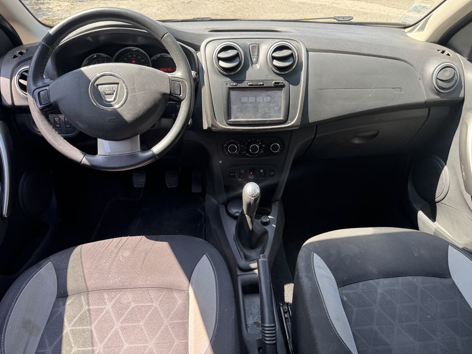 Dacia Sandero Stepway - 1.5dci - 90cp - an fab. 2015