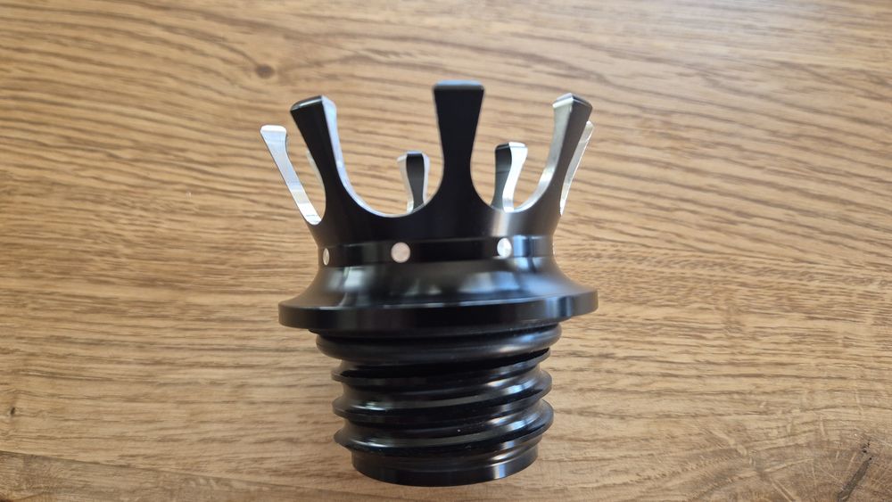 Buson rezervor aluminiu CNC motocicletă – negru