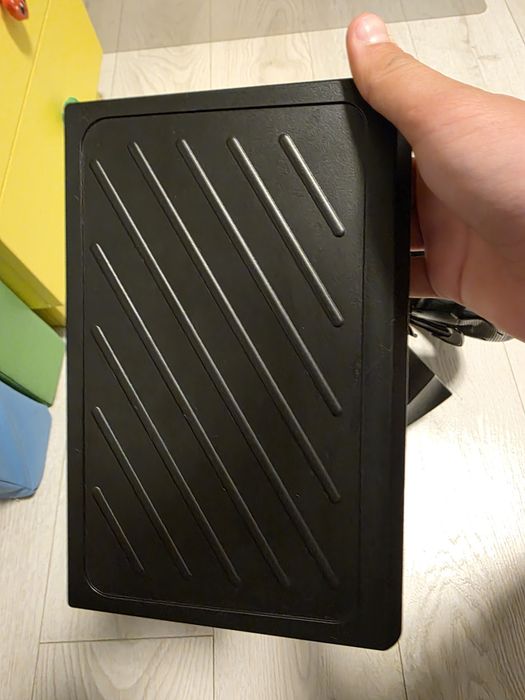 Vând volan de gaming Hori Rwa 2025
