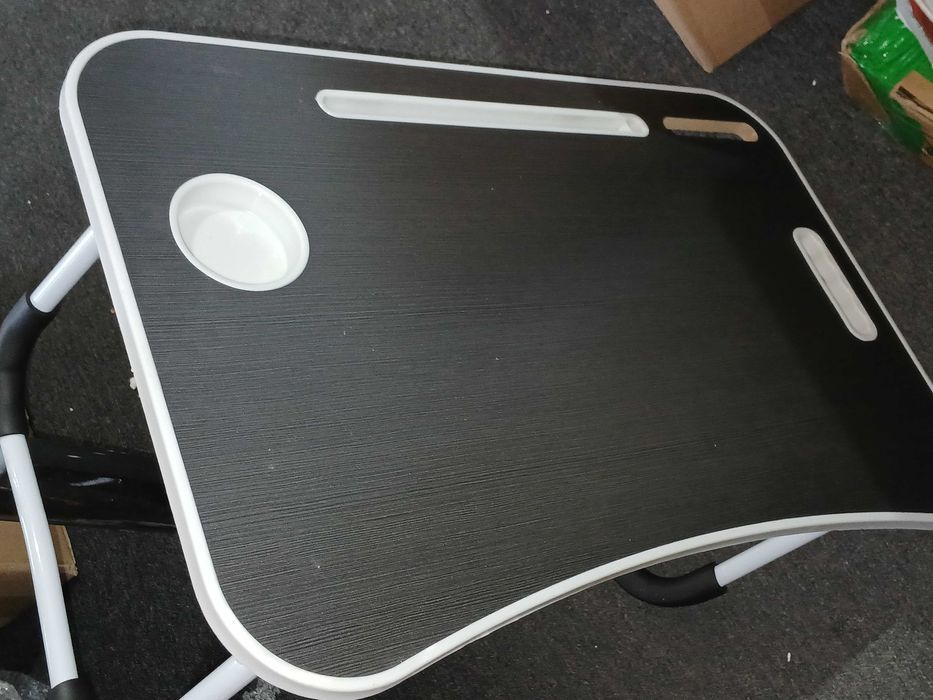 Masuta pliabila pentru laptop, 40x60 cm, aspect lemn negru