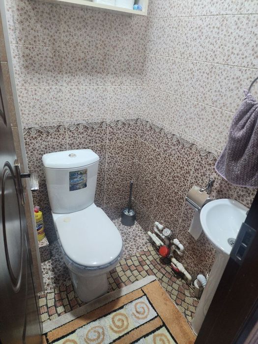 Shaxar markazi Ganga, Sebzorda 1 etaj 3 xona 72 kv uy sotiladi