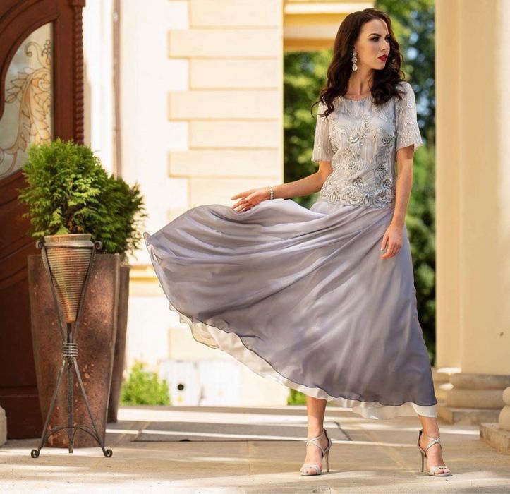 Продам платье вечерние