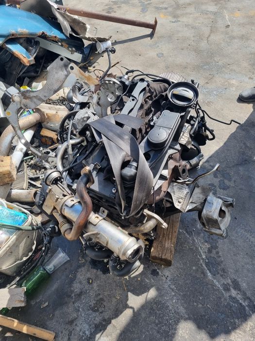 Двигател гол за Audi A4 B8 2.0tdi 143кс2009god