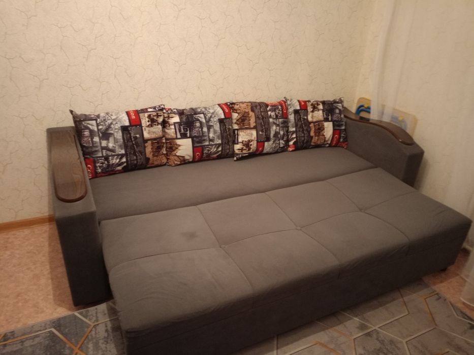 Продам диван раскладной