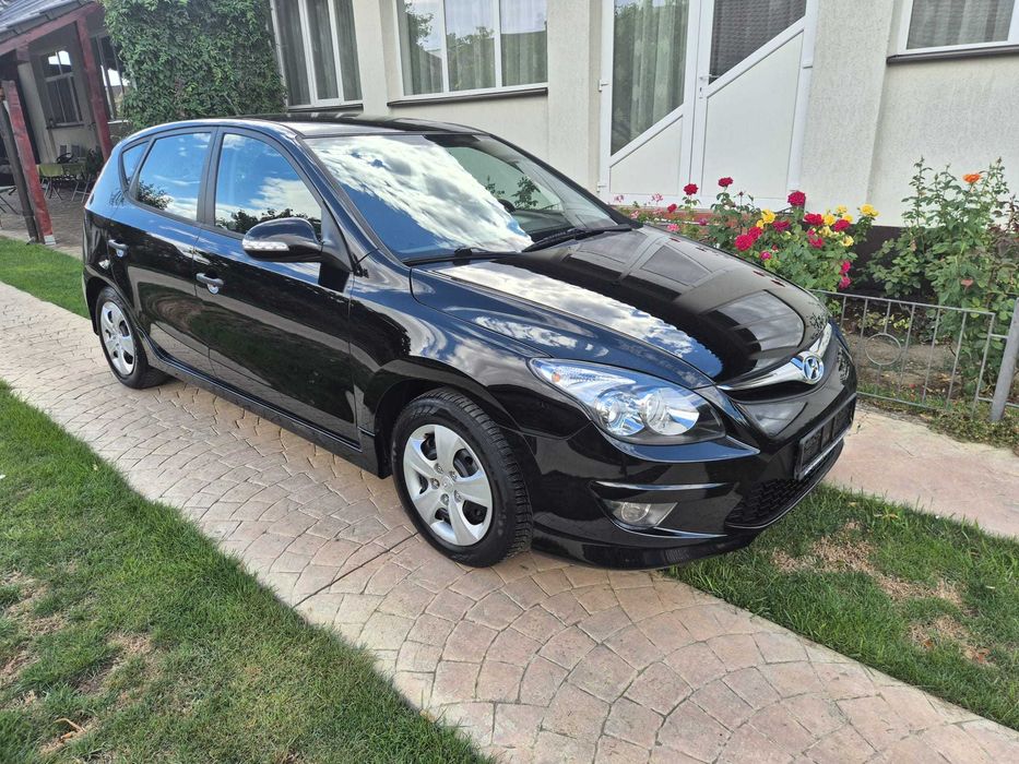 HYUNDAI i30 2012 — imagine 3