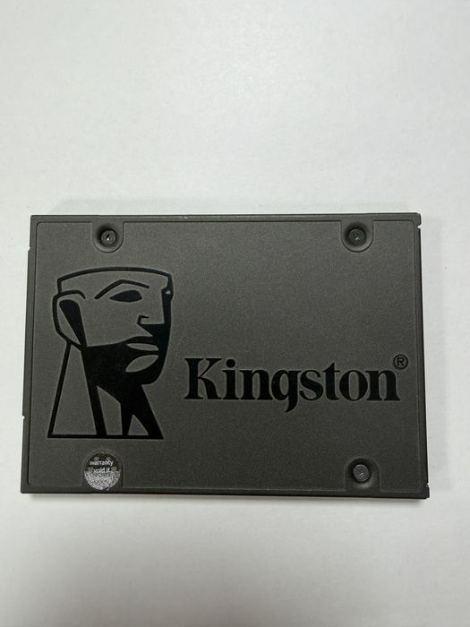 SSD Kingston 120 ГБ