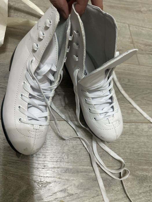 Коньки для катания