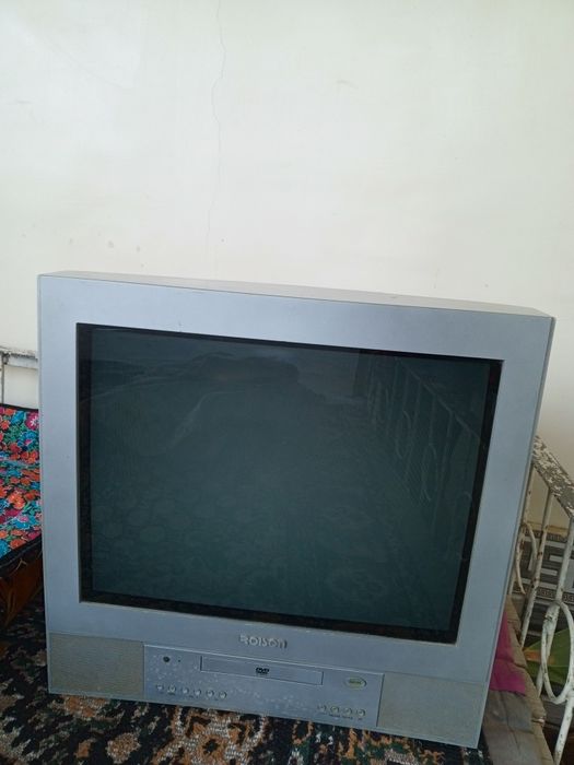 Televizor SOTILADI