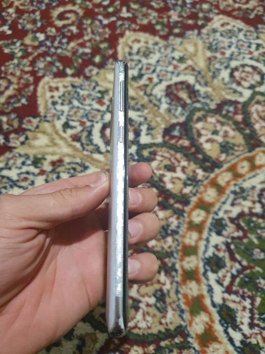 Samsung S10 128Gb srochna