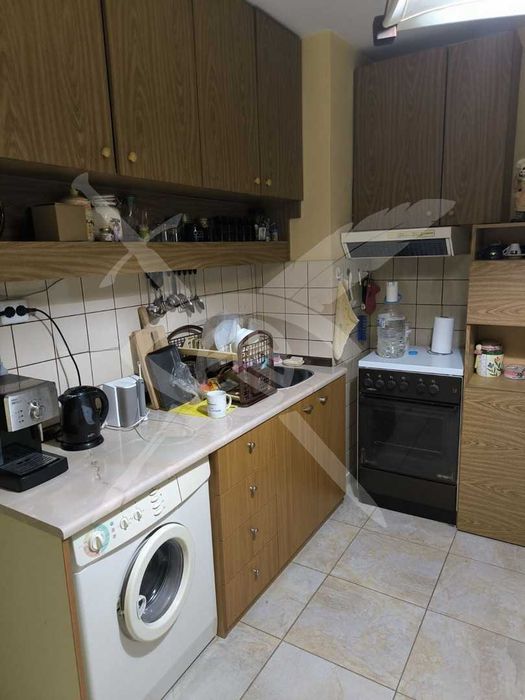 Дава се под наем Двустаен апартамент в София, Дианабад - 65 кв.м за 648.21 € - Снимка #2