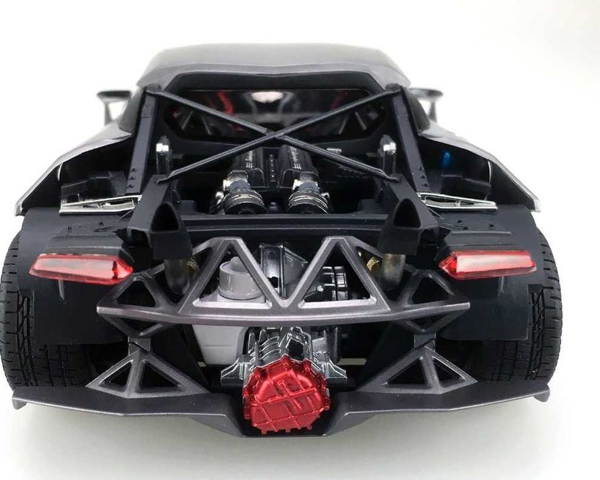 Lamborghini Sesto Elemento 2010, scara 1/24 – Kit complet de prezentare de la AOSHIMA