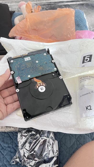 Жесткий диск.4ТБ Новый