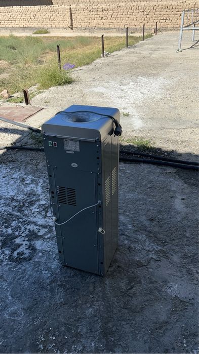 Диспансер для воды