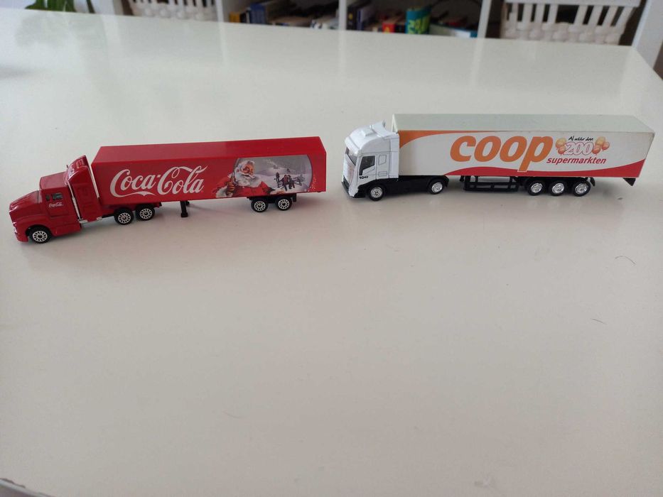 Джип голям Dickie, стара количка от соц време и 2 бр. малки камиончета