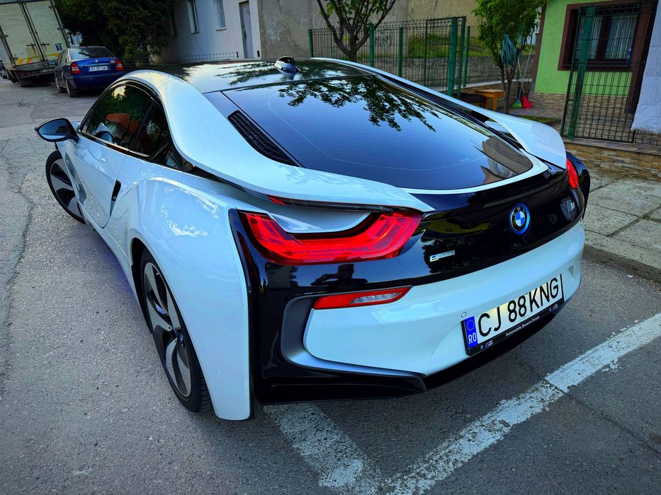 BMW i8 Coupe Plug-in Hybrid Deosebit