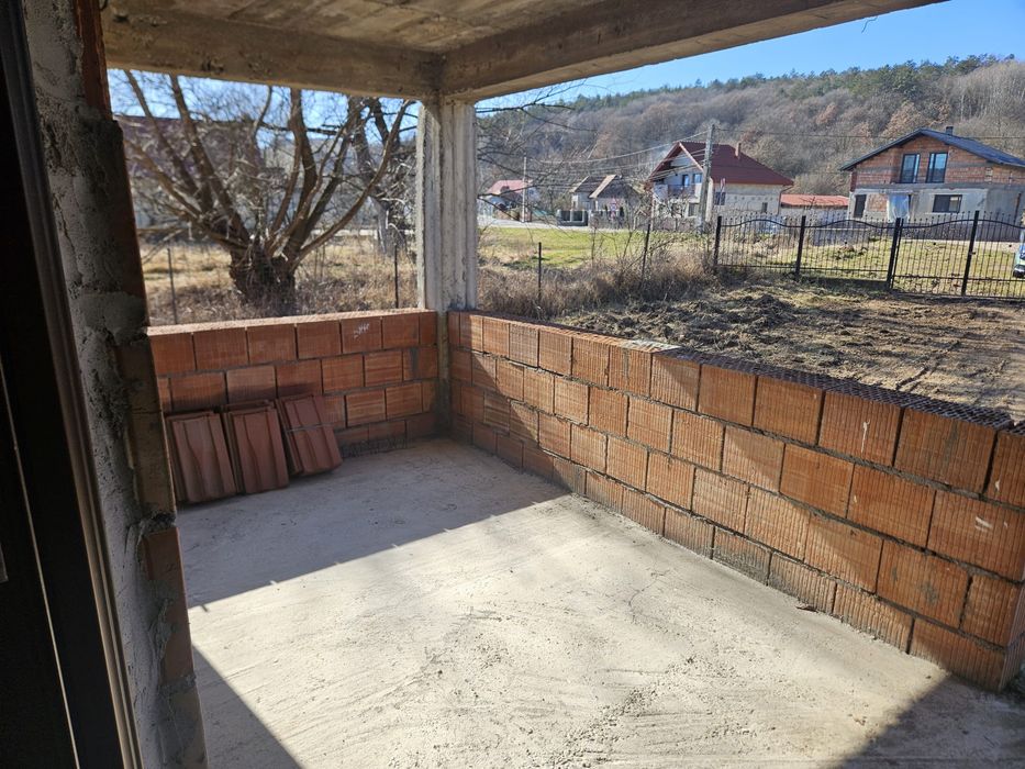 De vanzare casa P+M Romita