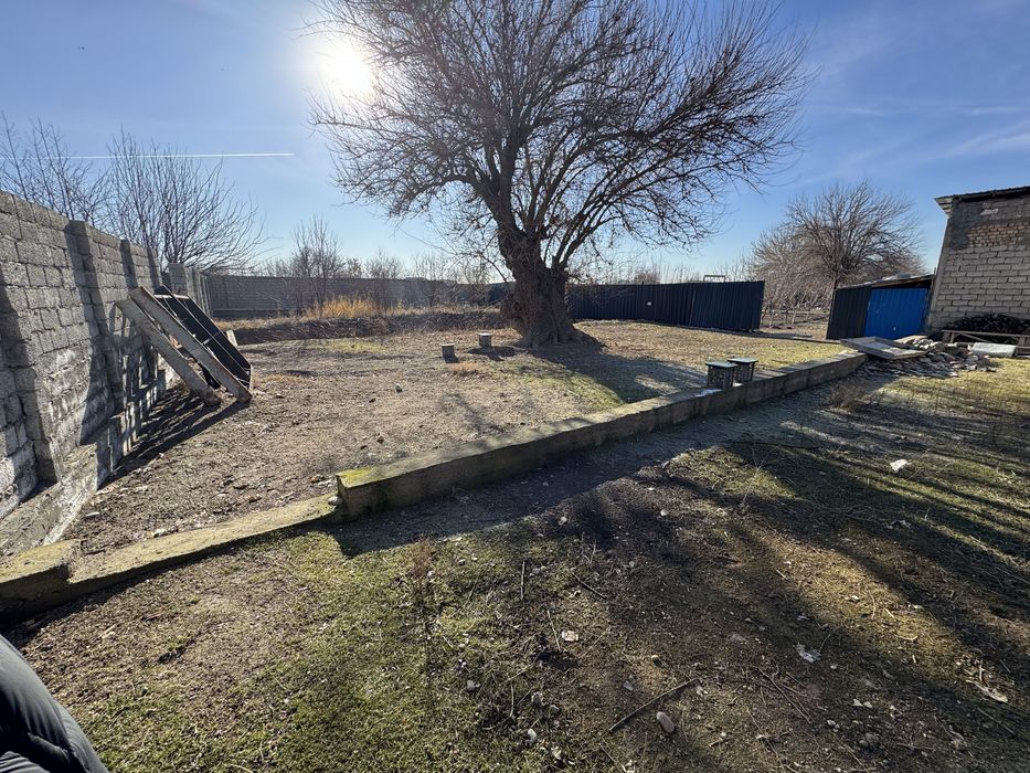 Намунали уй 6+6 сотих, Рохат круги ва Гольф клуби енида, фасад 20х30м