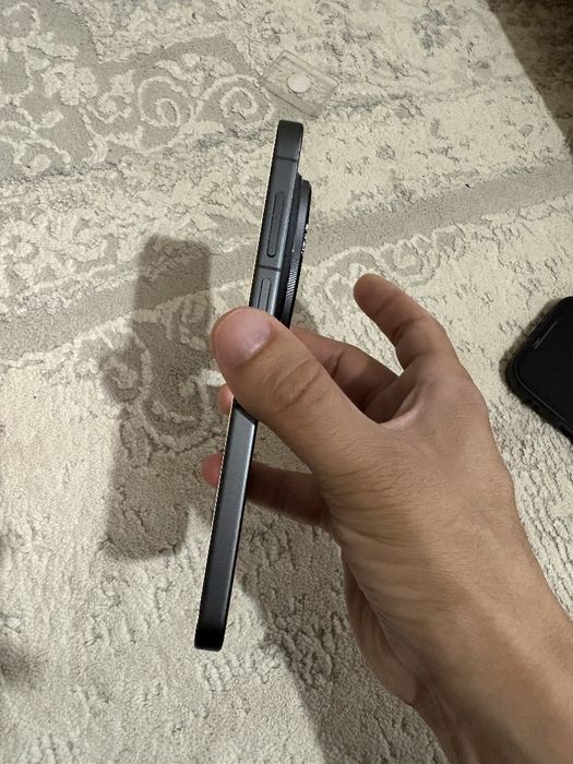 Vivo x300 pro. 16/512