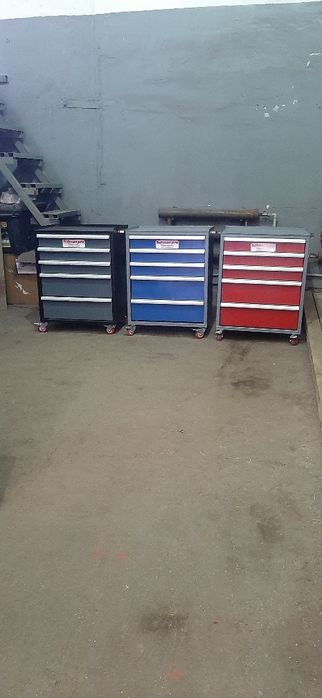 Тележка инструментальная