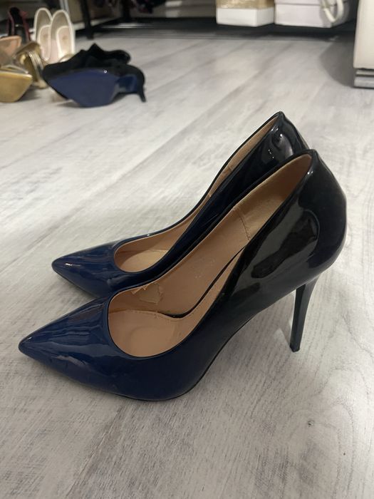Pantofi stileto marimea 37