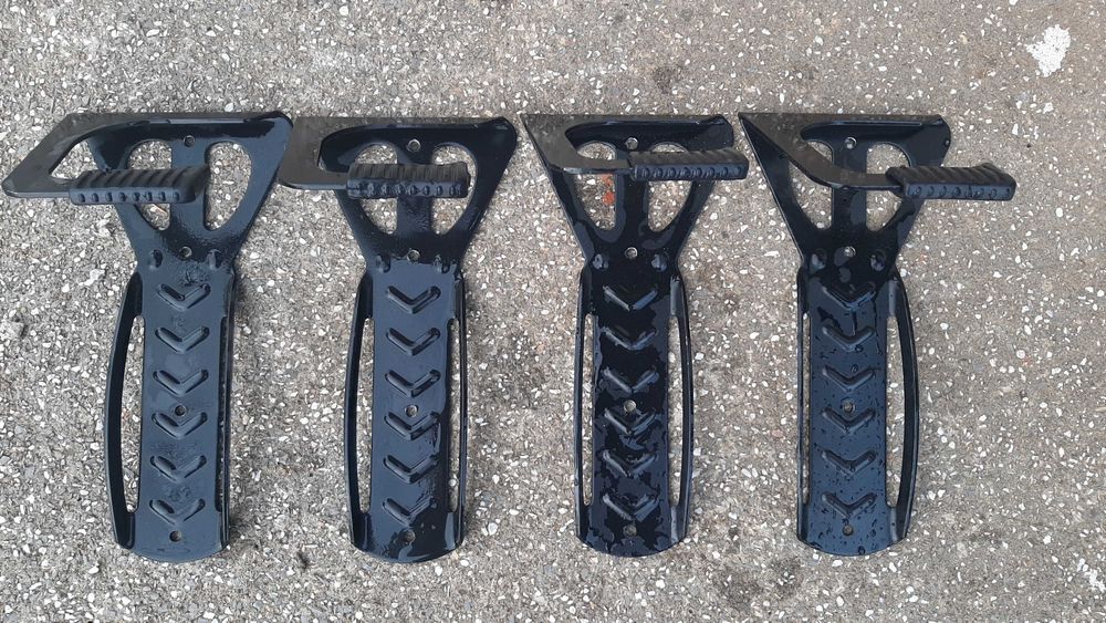 Стойки за окачване на велосипед на стена