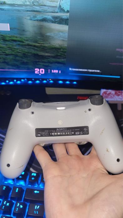 Джойстик от playstation 4