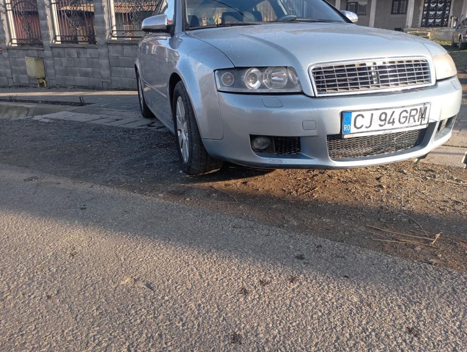 Vând urgent Audi A4 B6 preț 1400 €