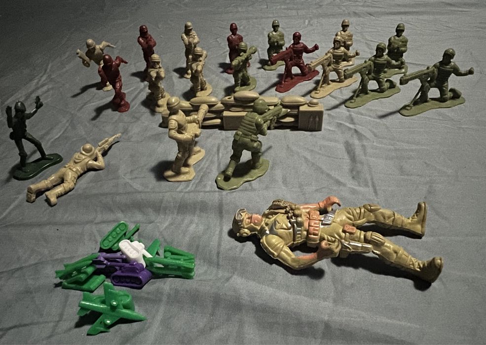 Trenulete Thomas & Friends, figurine soldat