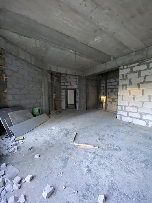 Продаётся Квартира коробка Массив Панельный