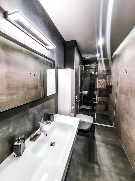 Дава се под наем Тристаен апартамент в София, Кръстова вада - 105 кв.м за 612 € - Снимка #2