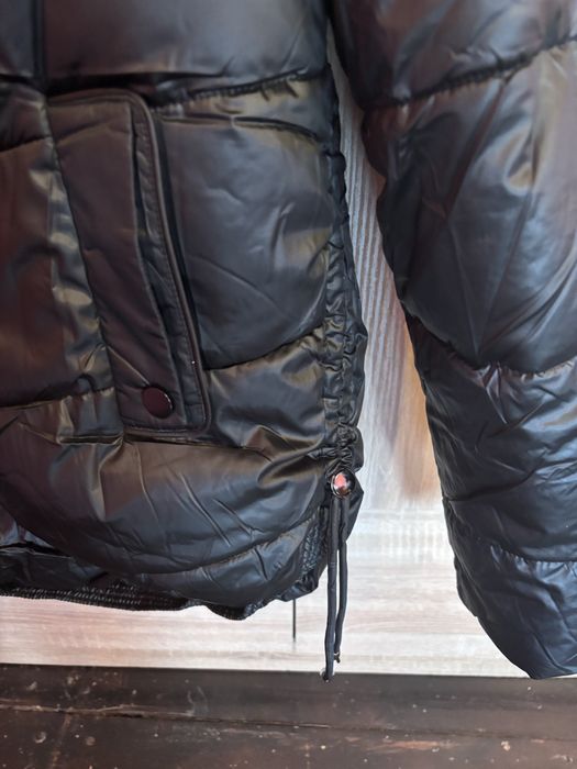 Дамско зимно яке с пух