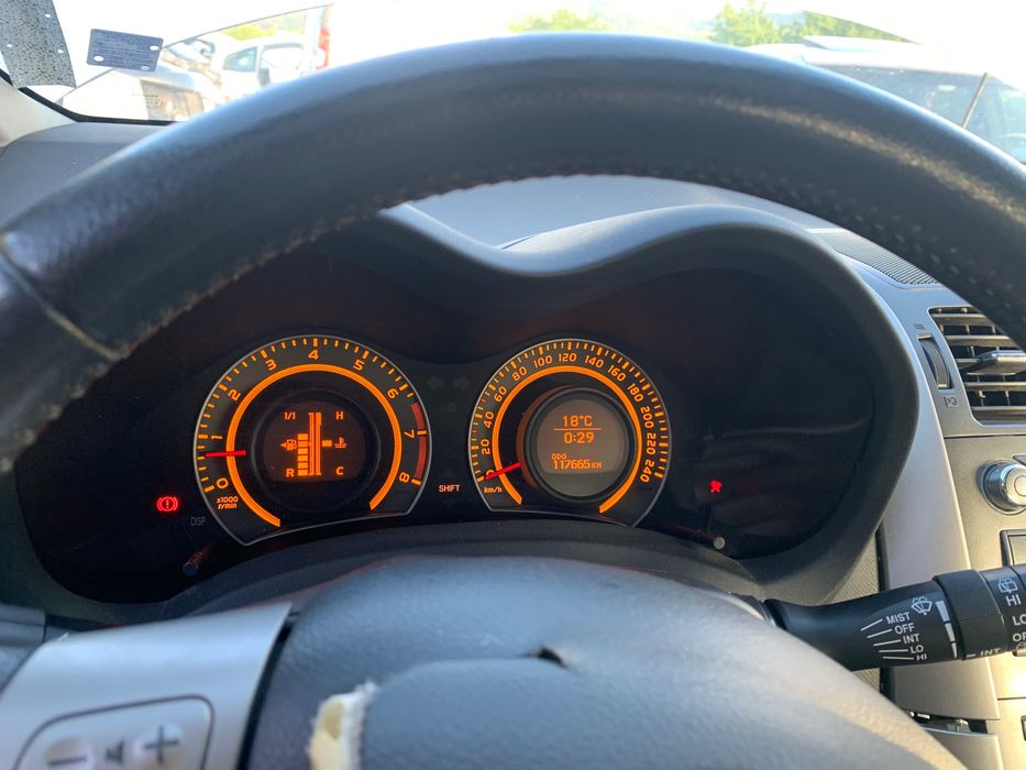 Toyota Auris 1.4i 2009г