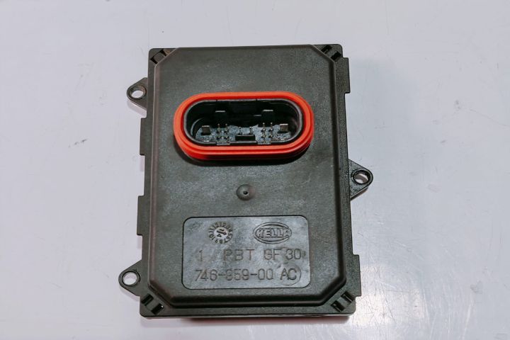 Droser  Hella Balast xenon 8U0941329 Audi A3 8V seria