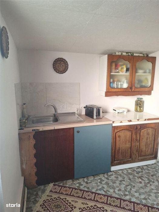 Casa parter - Comana Giurgiu - 4 camere - baie - 118mp - 600mp teren