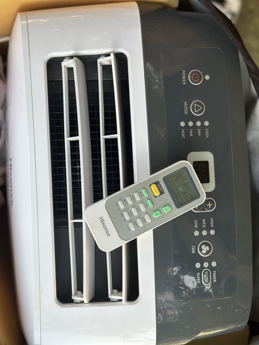 Aer Condiționat Portabil Hisense APC09 si Kit Geam Complet inclus