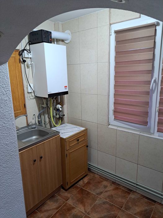 Inchiriez apartament 2 camere