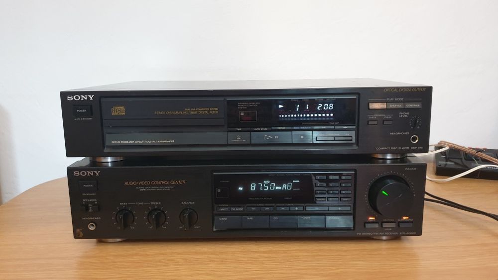 Linie audio Sony STR-AV320R