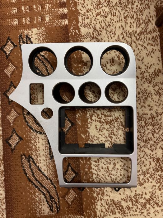 Конзола за Алфа Ромео 159