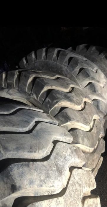 Продам грузовые шины